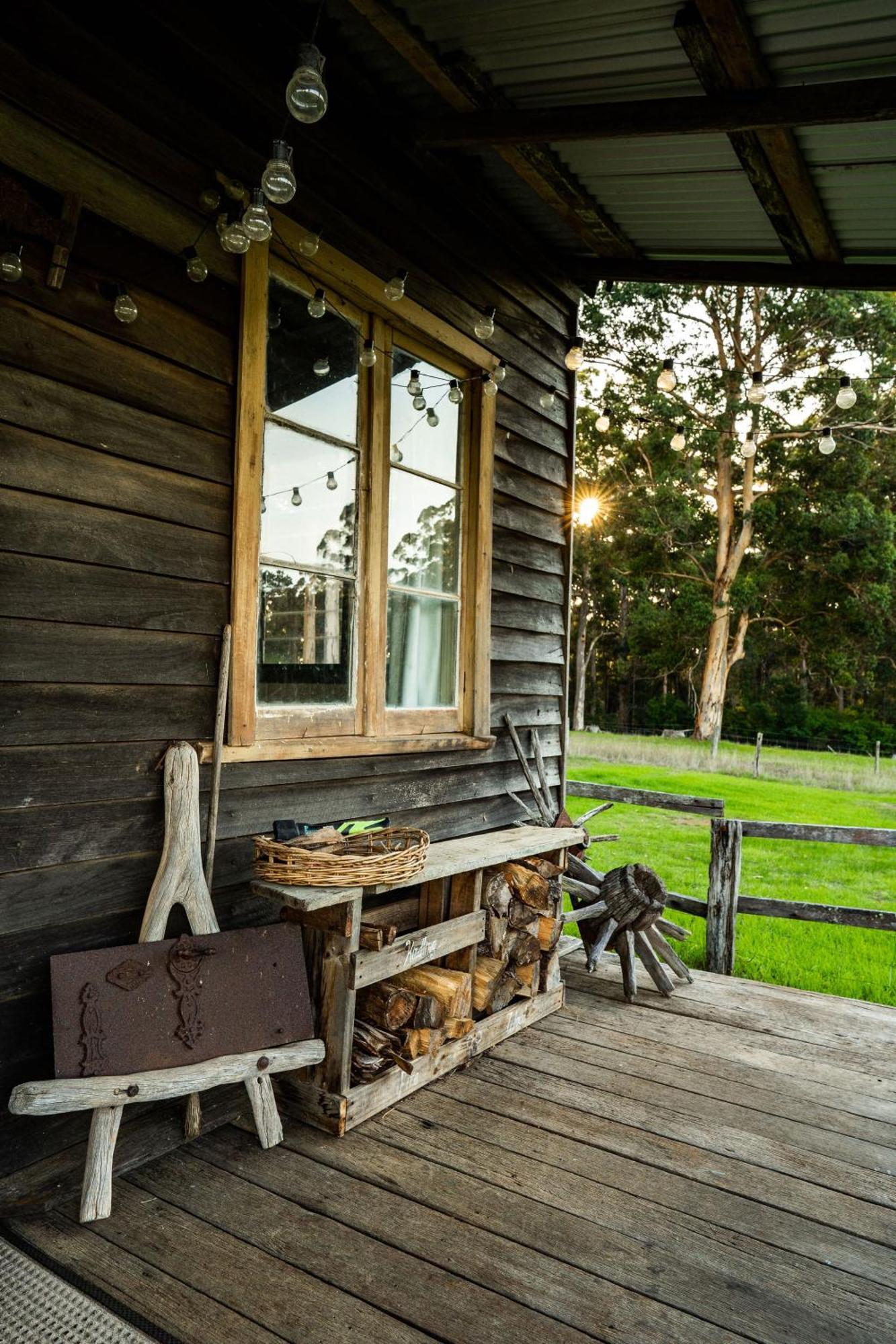 Cosy Farmstay: Green Cabin At Whispering Woods Beedelup Kültér fotó